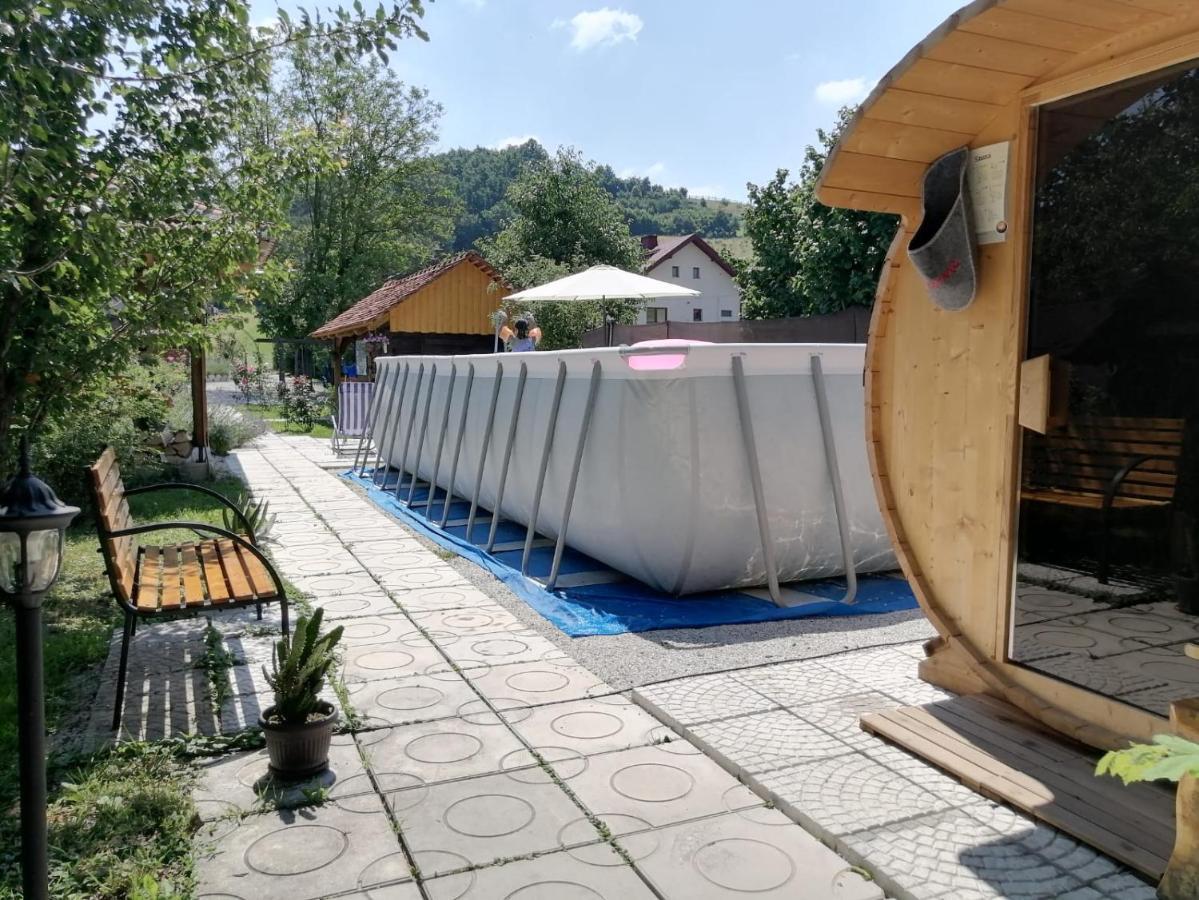 Hotel Pod Orehom Drvena Kuca I Sauna Krapina Zewnętrze zdjęcie