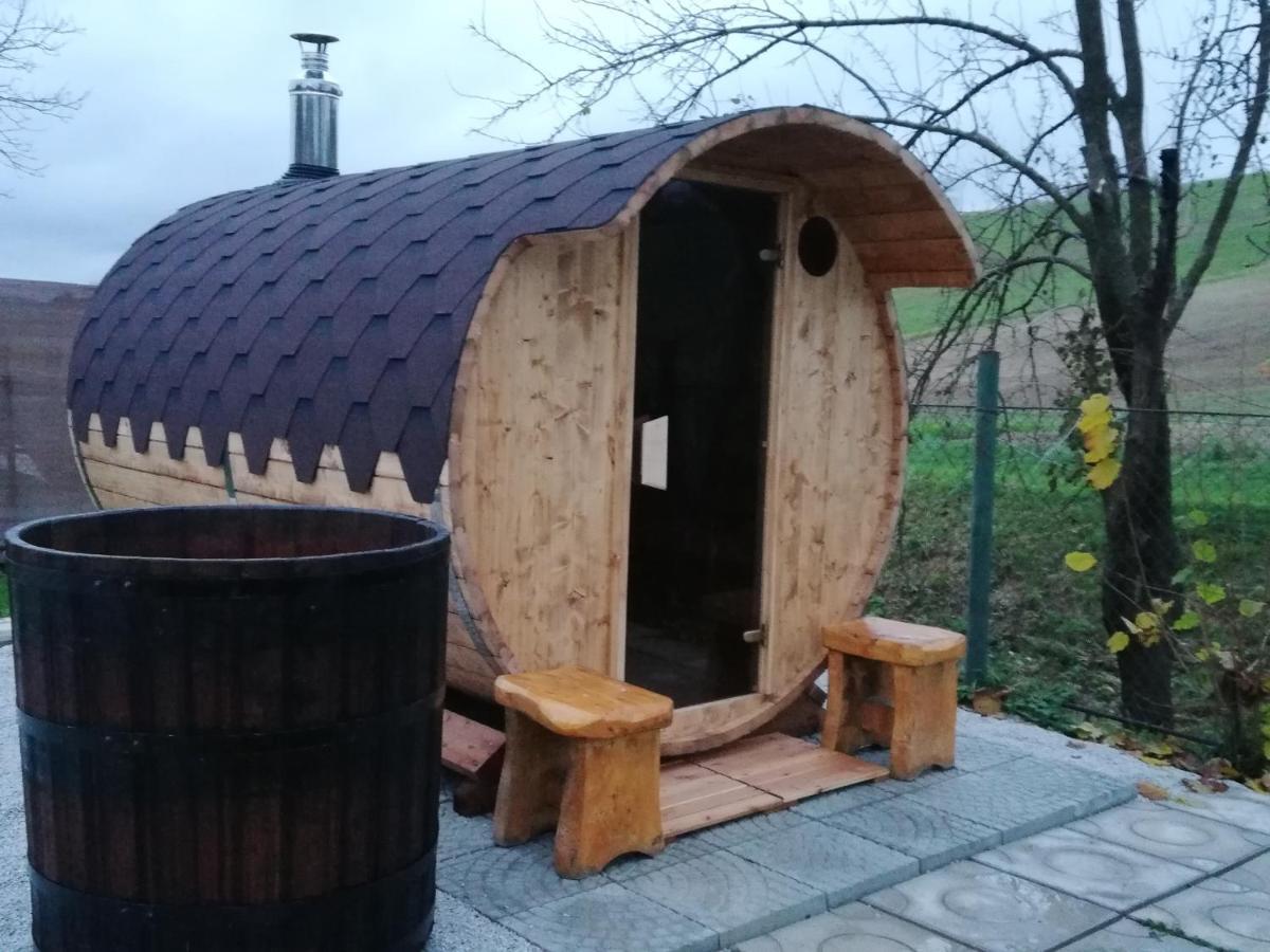 Hotel Pod Orehom Drvena Kuca I Sauna Krapina Zewnętrze zdjęcie